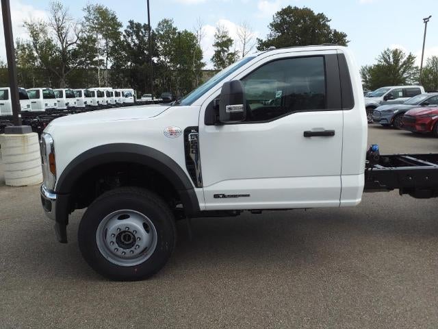 2024 Ford Chassis Cab F-600® XL