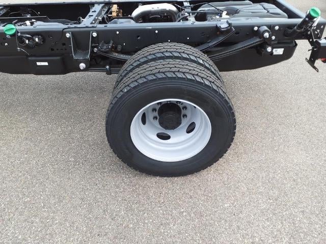 2024 Ford Chassis Cab F-600® XL