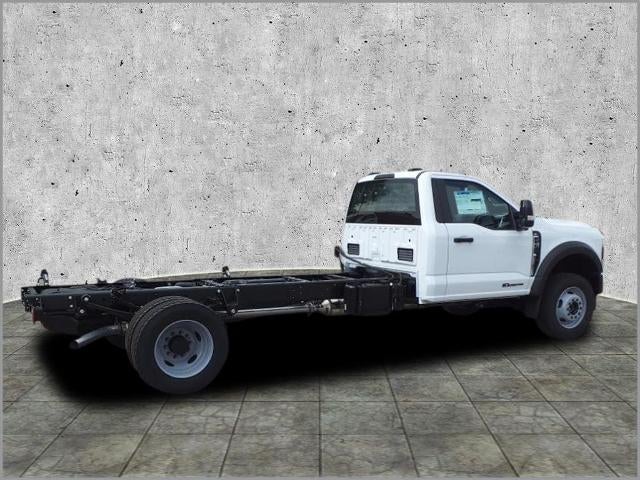 2024 Ford Chassis Cab F-600® XL