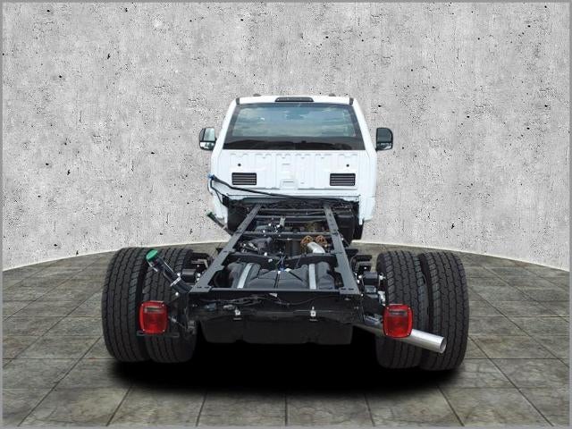 2024 Ford Chassis Cab F-600® XL