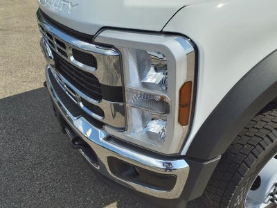 2024 Ford Chassis Cab F-550® XL
