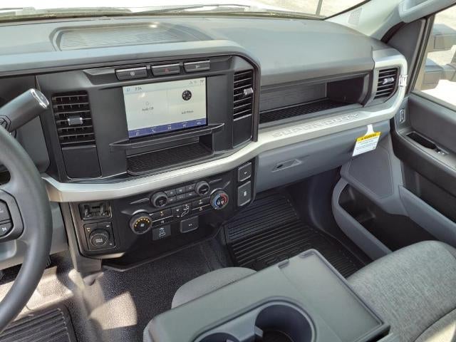 2024 Ford Chassis Cab F-550® XL