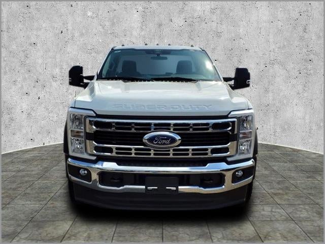 2024 Ford Chassis Cab F-550® XL