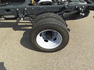 2024 Ford Chassis Cab F-550® XL