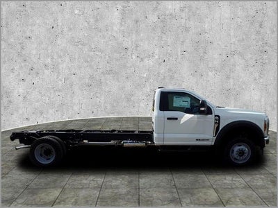 2024 Ford Chassis Cab F-550® XL