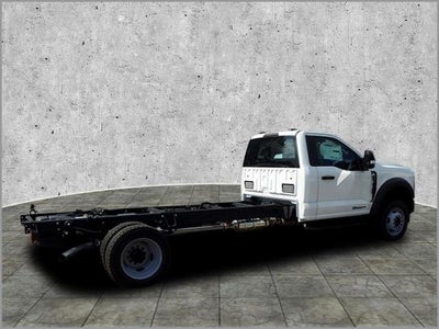 2024 Ford Chassis Cab F-550® XL
