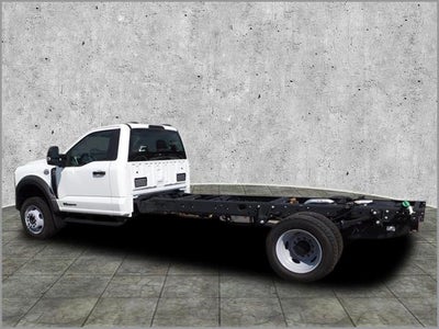 2024 Ford Chassis Cab F-550® XL