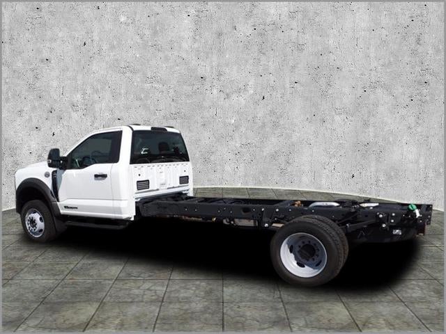 2024 Ford Chassis Cab F-550® XL