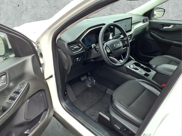 2024 Ford Escape Plug-In Hybrid Base