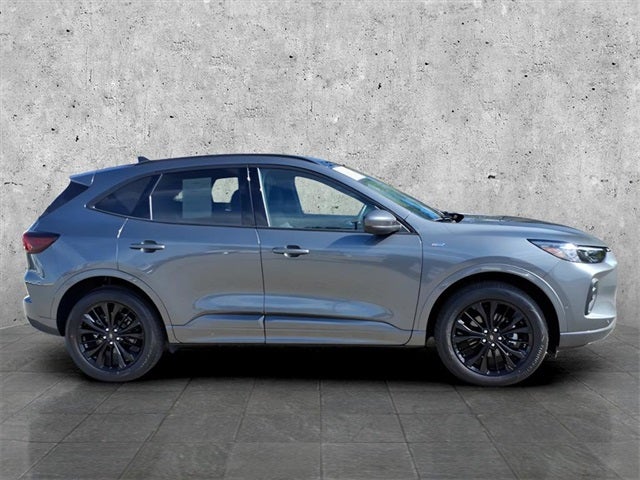 2024 Ford Escape ST-Line Elite