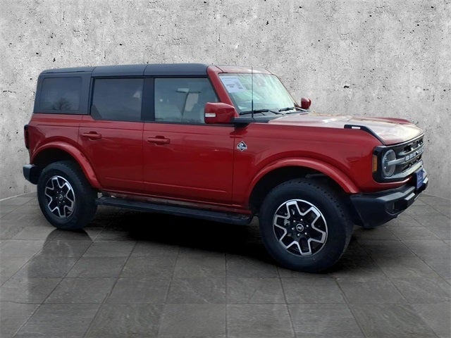 2024 Ford Bronco Outer Banks