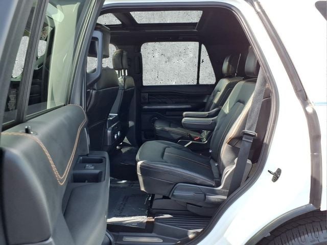 2022 Ford Expedition Platinum