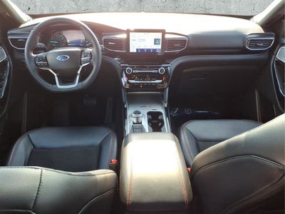 2024 Ford Explorer ST-Line