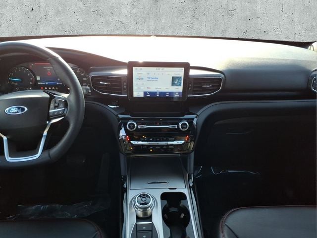 2024 Ford Explorer ST-Line