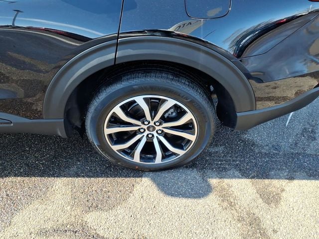 2024 Ford Explorer ST-Line