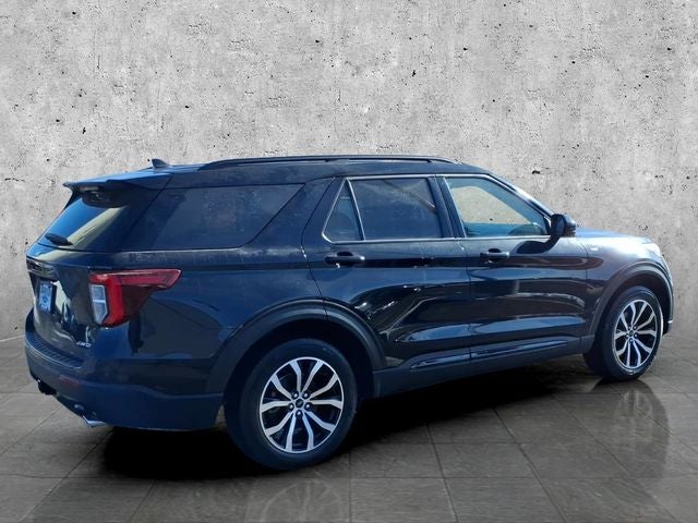2024 Ford Explorer ST-Line