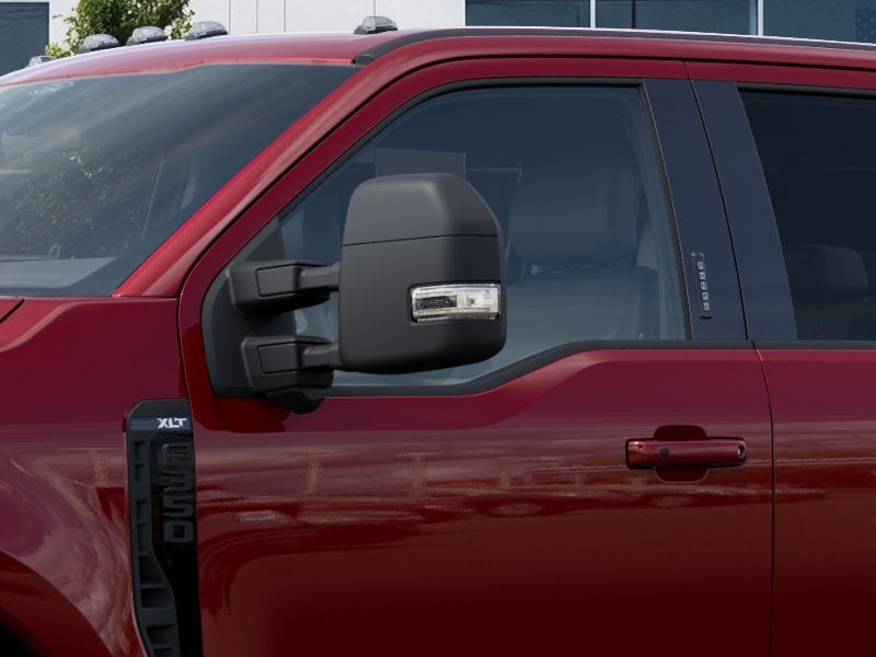2027 Ford Super Duty F-350® XLT