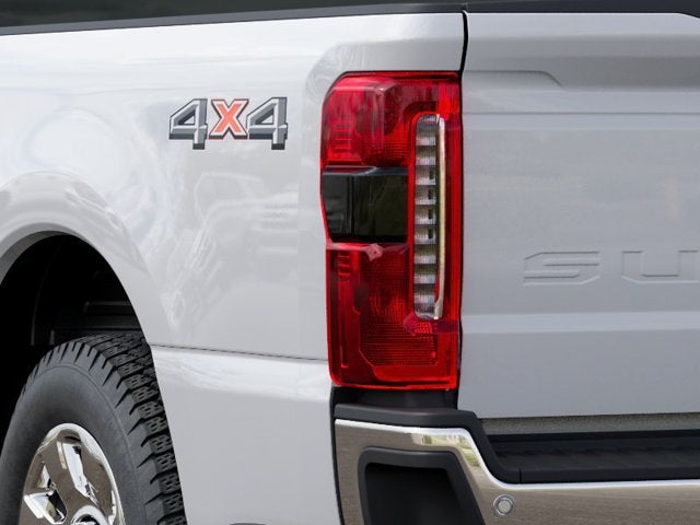 2027 Ford F-350SD Lariat