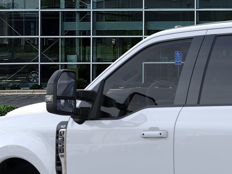 2026 Ford Super Duty F-350® XLT