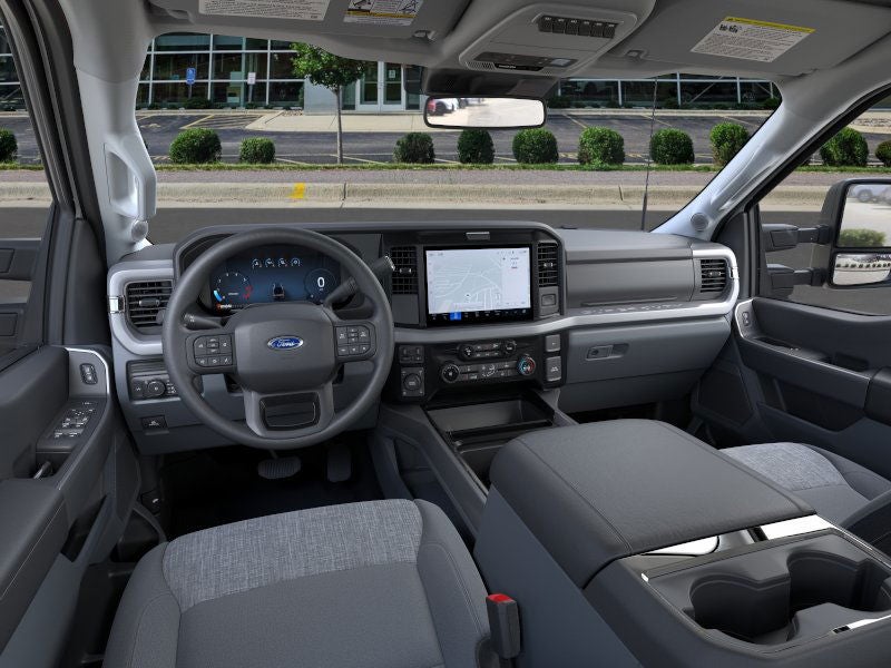 2026 Ford Super Duty F-350® XLT