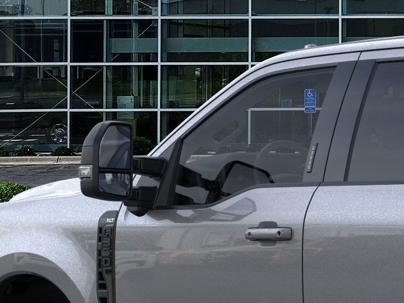 2026 Ford Super Duty F-350® XLT