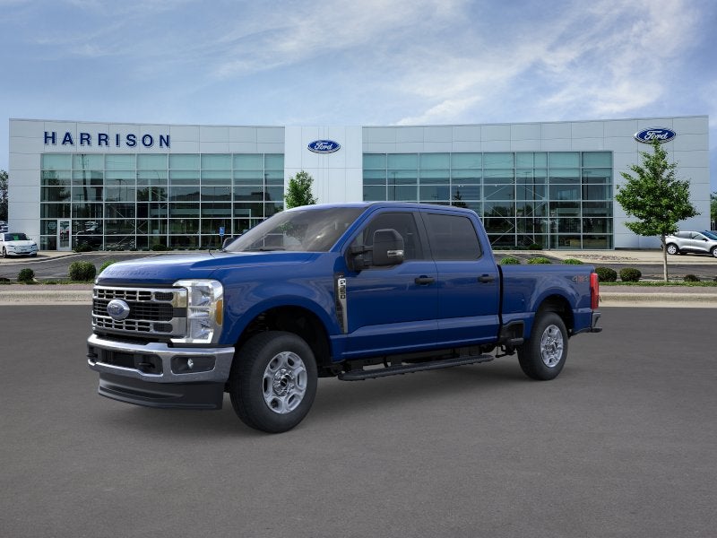 2026 Ford Super Duty F-350® XLT