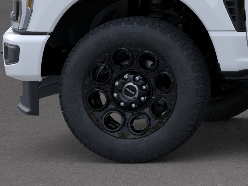 2026 Ford Super Duty F-350® XLT