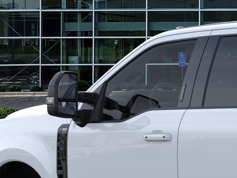 2026 Ford Super Duty F-350® XLT