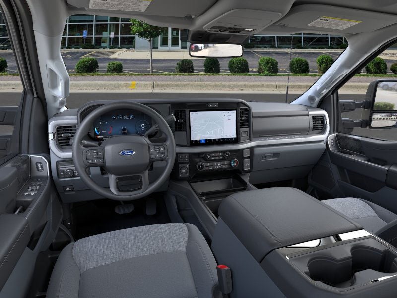 2026 Ford Super Duty F-350® XLT