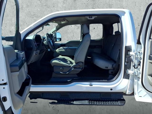 2022 Ford F-350SD XL
