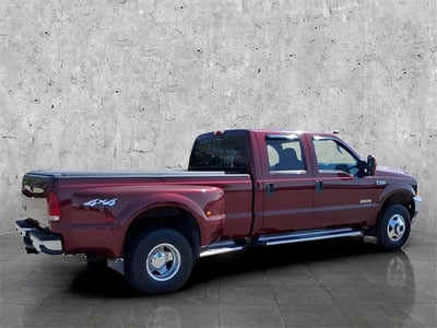 2004 Ford F-350SD Lariat DRW