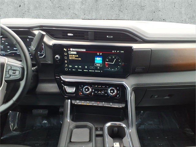 2025 GMC Sierra 3500HD Denali