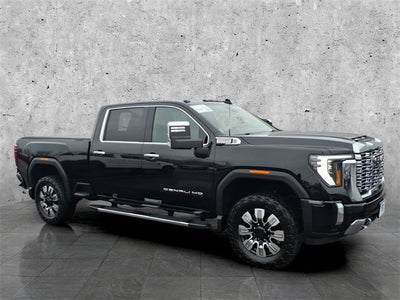 2025 GMC Sierra 3500HD Denali