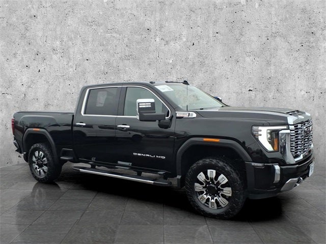 2025 GMC Sierra 3500HD Denali