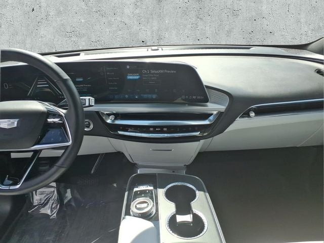 2024 Cadillac LYRIQ Sport