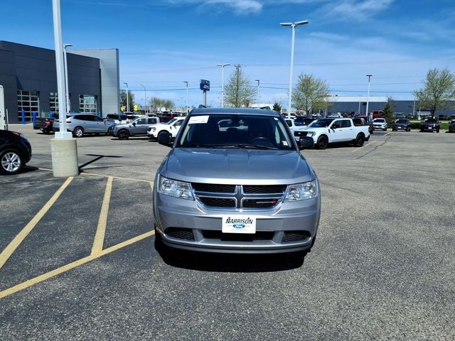 Used 2018 Dodge Journey SE with VIN 3C4PDCAB3JT275628 for sale in Mankato, Minnesota