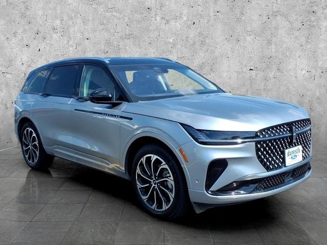 2024 Lincoln Nautilus Reserve
