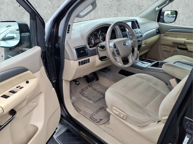 2014 Nissan Armada SV