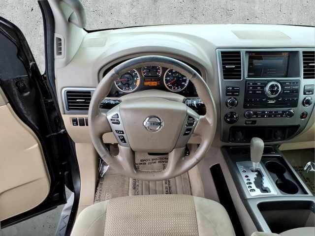 2014 Nissan Armada SV
