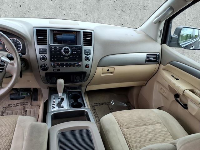 2014 Nissan Armada SV