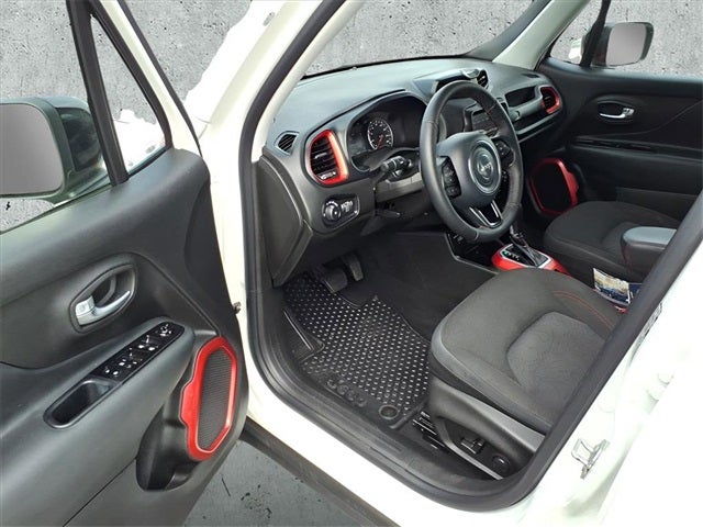 2022 Jeep Renegade Trailhawk