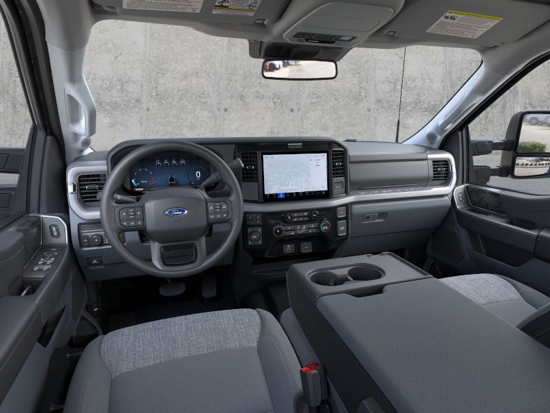 2026 Ford Super Duty F-350® XLT