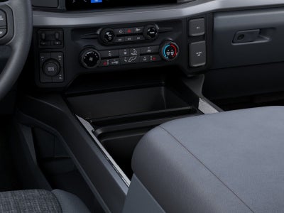 2027 Ford Super Duty F-450® XLT