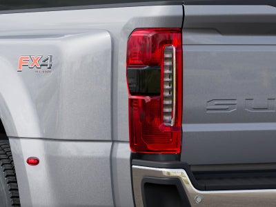 2027 Ford Super Duty F-450® XLT