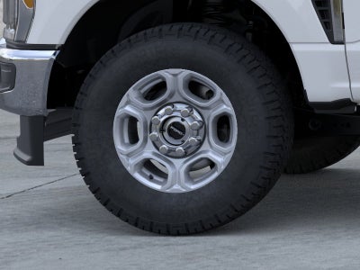 2026 Ford Super Duty F-350® XLT