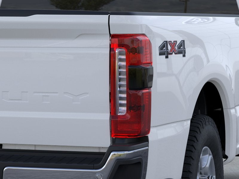 2026 Ford Super Duty F-350® XLT