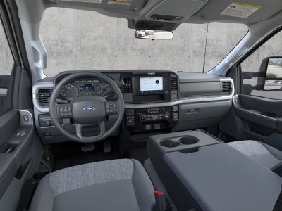 2026 Ford Super Duty F-350® XLT